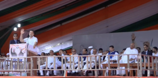 राहुल गांधी नेता विपक्ष किसान महा चौपाल बरनाला पंजाब में बोलते हुए