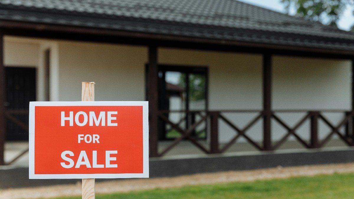 होम लोन की EMI ड्यू होने पर कब नीलाम हो सकता है मकान ?