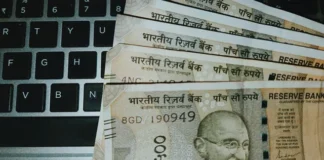 SBI सहित कई बैंकों की स्पेशल FD स्कीम: निवेशकों को मिल रहा 7.10% तक ब्याज ?